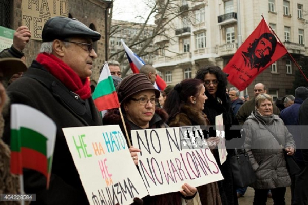 22. Manif Anti-OTAN Sofia.jpg