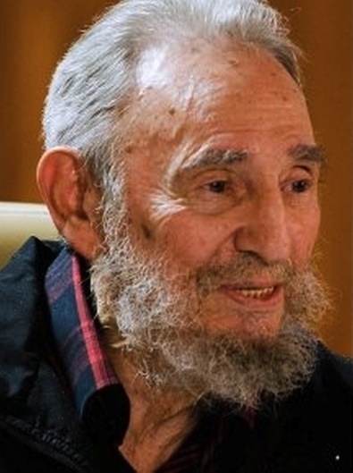 22. fidel-castro Prix Confucius de la Paix.jpg