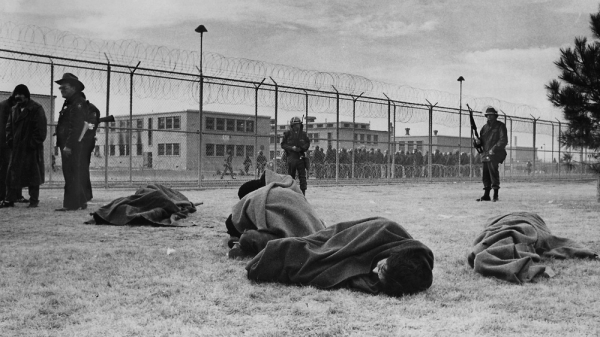 29. Nouveau Mexique gardes surveillant des prisonniers.JPG