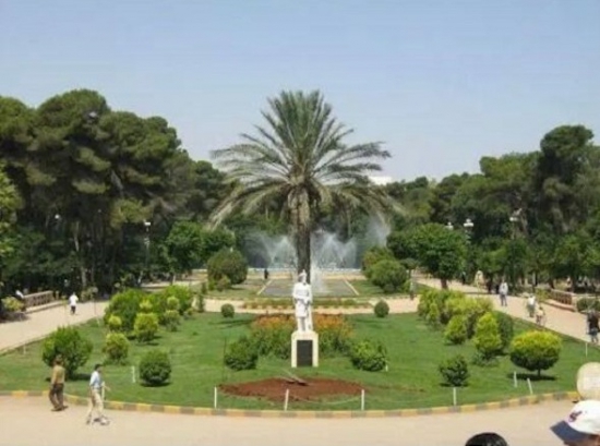 46. Le_jardin_public_d_Alep.jpg