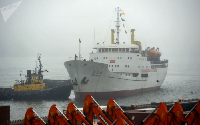 13. . Ferry Vladivostok.jpg