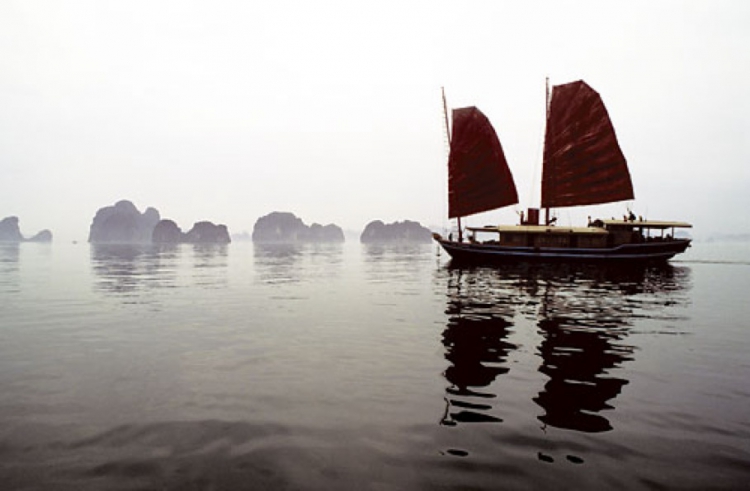 1. Baie-d_Halong-2.jpg