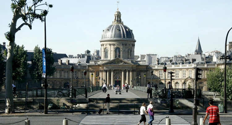 6. Académie française.jpg