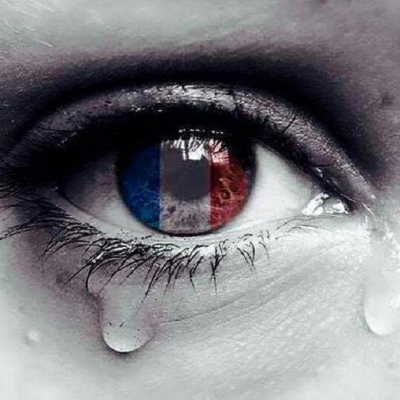 15. Oeil France larmes.jpg