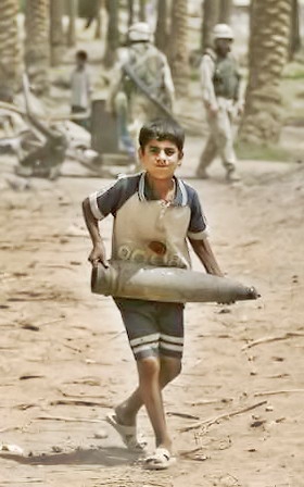 24. iraqi-boy-shell.jpg