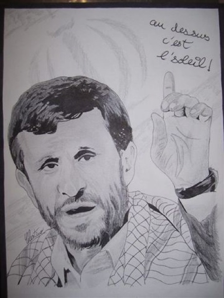 12. Celestino_Ahmadinejad_au_dessus_c_est_le_soleil-23015-d50c4.jpg
