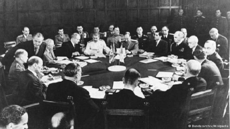 13. Postdam_Conference_Bundesarchiv.jpg