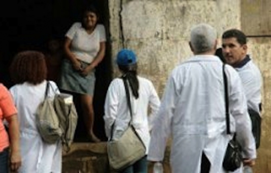 11. docteurs cubains.jpg